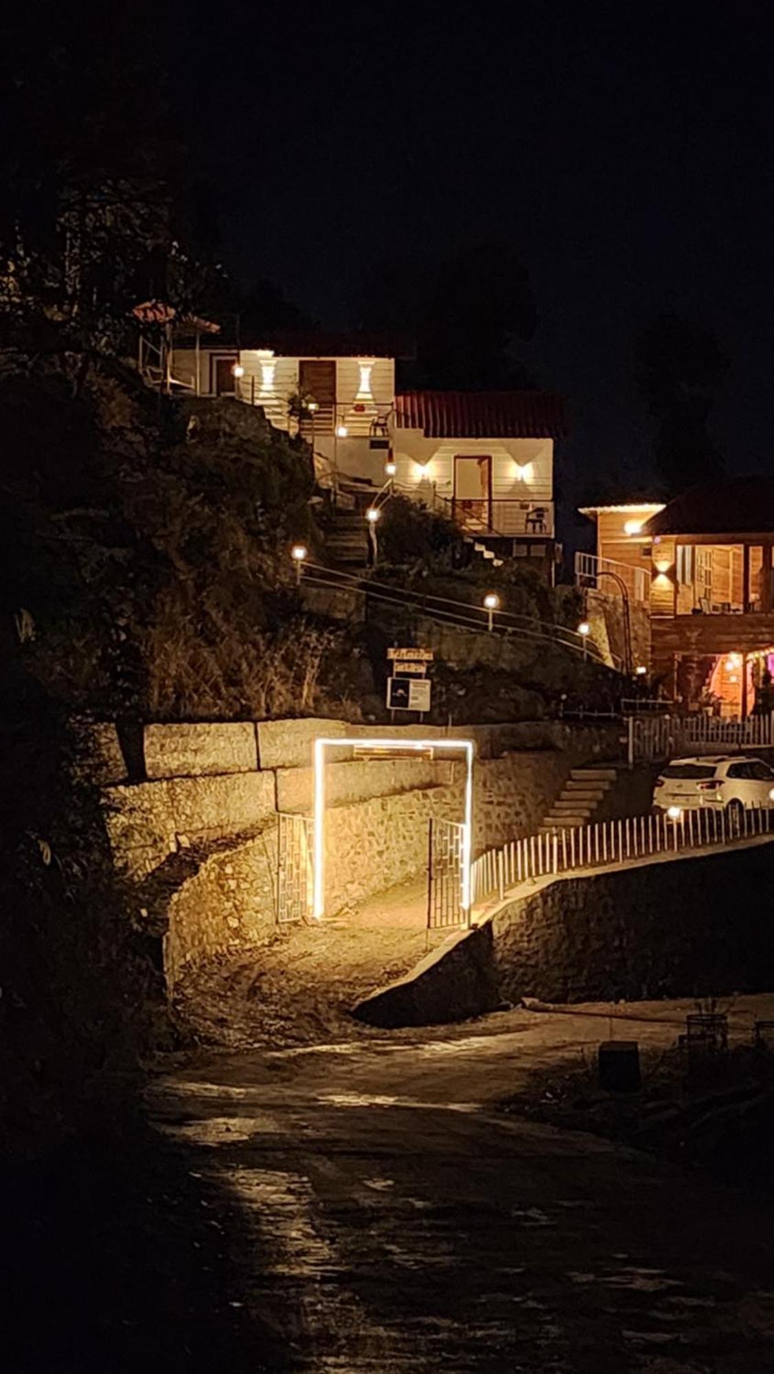 The Mystic Pines Hotel Nainital Exterior foto